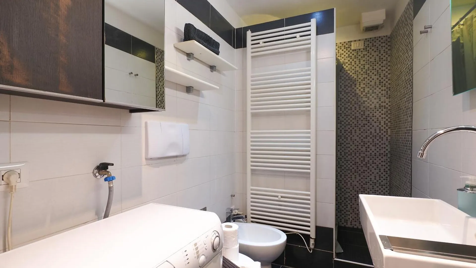 Apartmán Primopiano - Schiaparelli A Flat Milán 0*,  Itálie